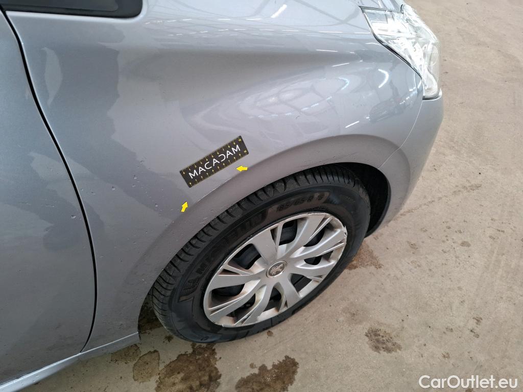  Peugeot  208  Affaire Premium Pack 1.5 HDi 100CV BVM5 E6dT #90