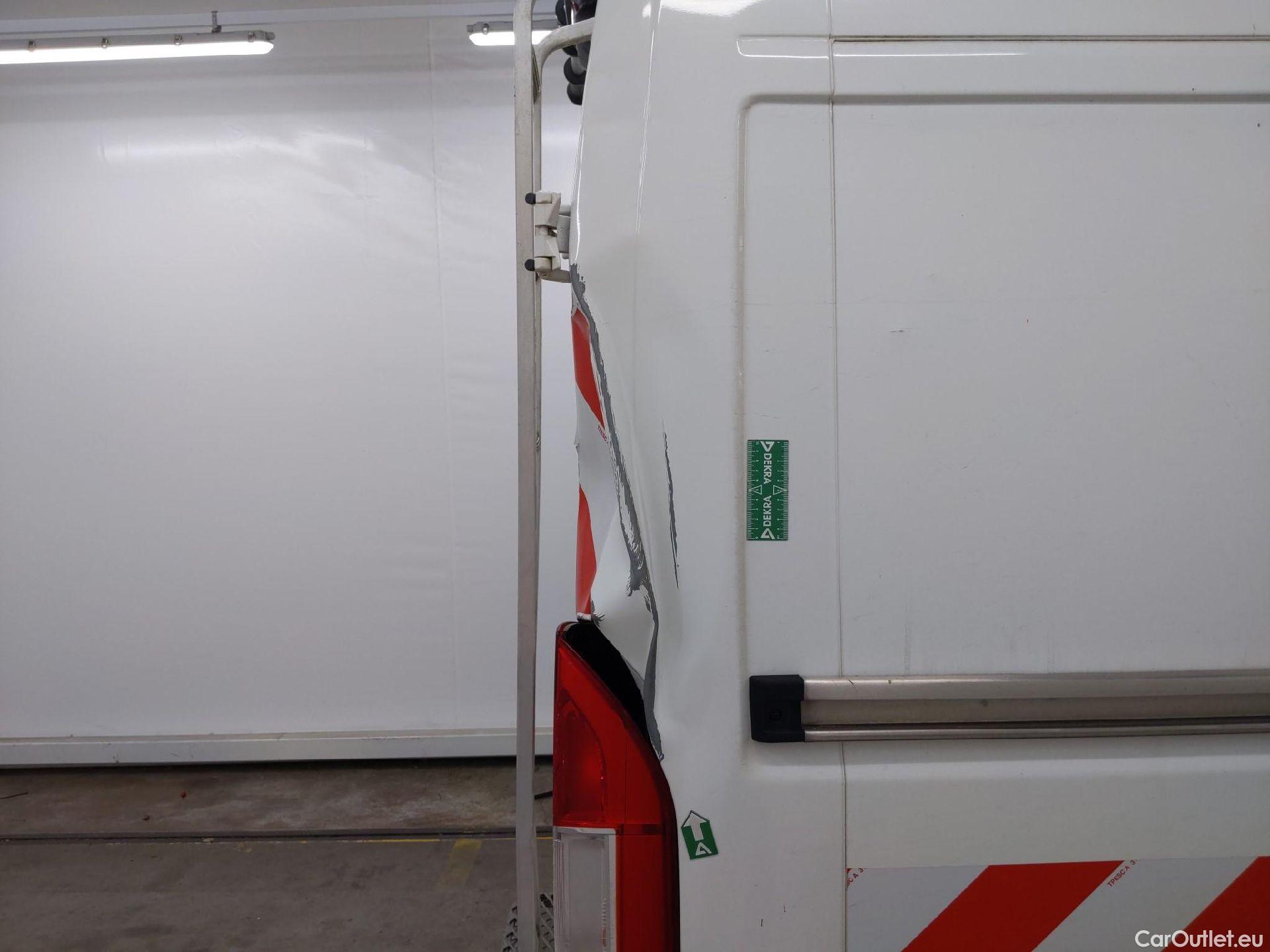  Peugeot  Boxer PEUGEOT  / 2014 / 4P / Fourgon tôlé BlueHDi S&S 120 PREMIUM 335 L2H2 #42