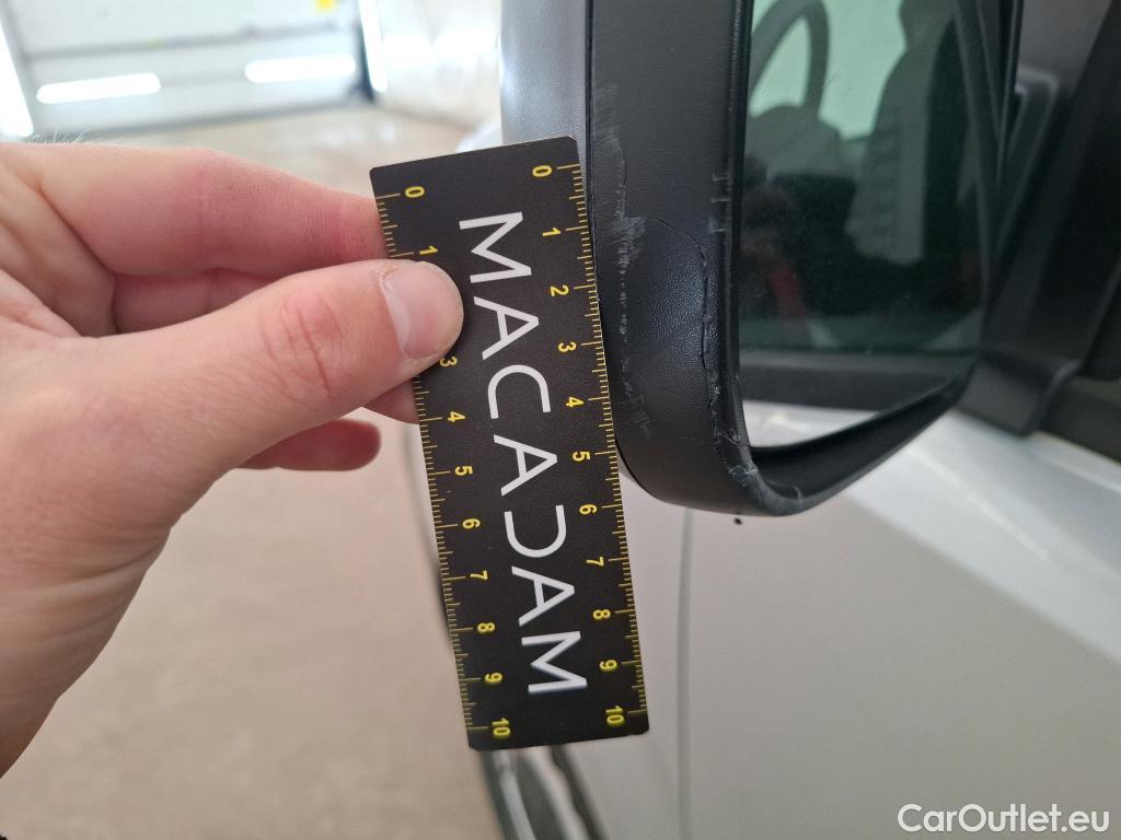  Peugeot  Expert PEUGEOT  VU 4p Fourgon BLUEHDI 120 S&S STANDARD PREMIUM PA #24