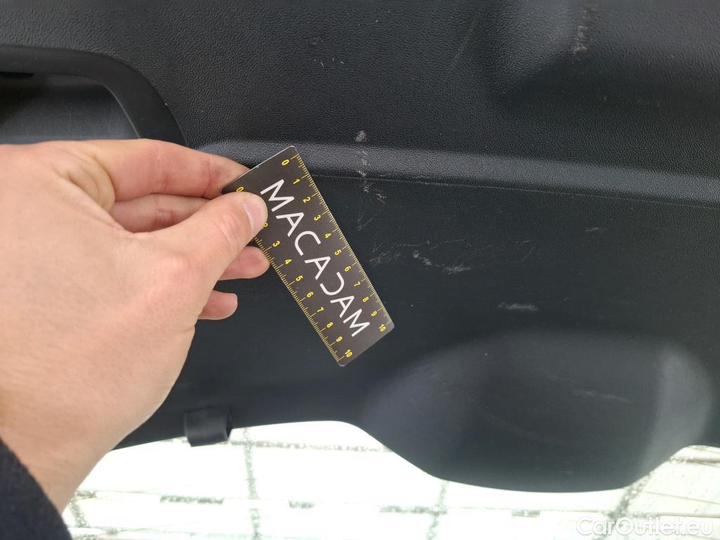  Peugeot  208  Affaire Premium Pack 1.5 HDi 100CV BVM5 E6dT #36