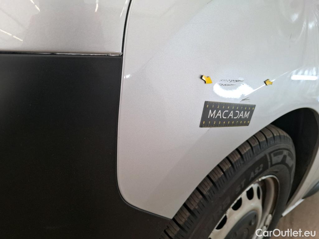  Peugeot  Expert PEUGEOT  VU 4p Fourgon BLUEHDI 120 S&S STANDARD PREMIUM PA #47