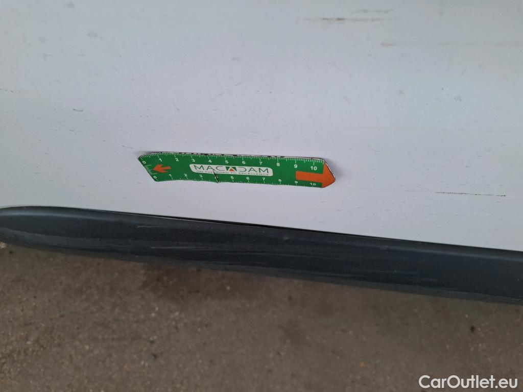  Peugeot  Expert  Combi Standard 1.5 HDi 120CV BVM6 9 Sieges E6d #70