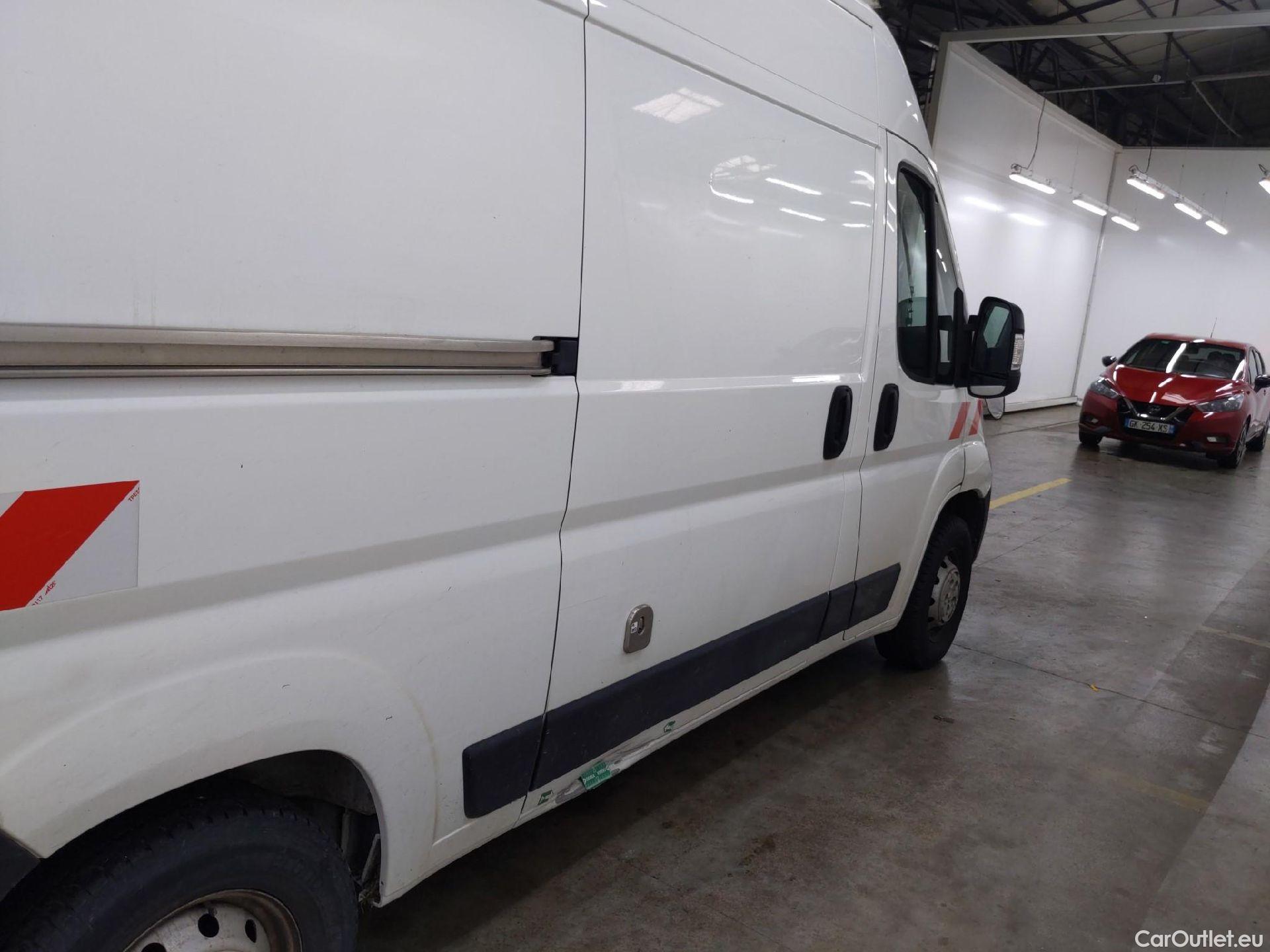  Peugeot  Boxer PEUGEOT  / 2014 / 4P / Fourgon tôlé BlueHDi S&S 120 PREMIUM 335 L2H2 #50