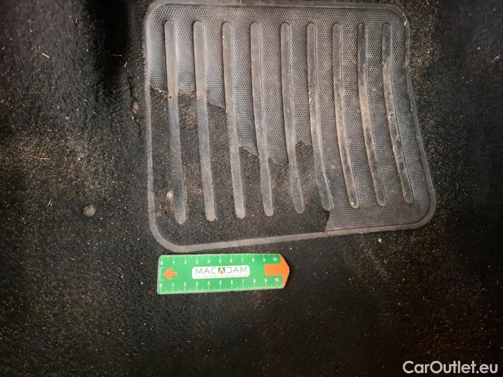  Peugeot  208  Affaire Premium Pack 1.5 HDi 100CV BVM5 E6dT #1