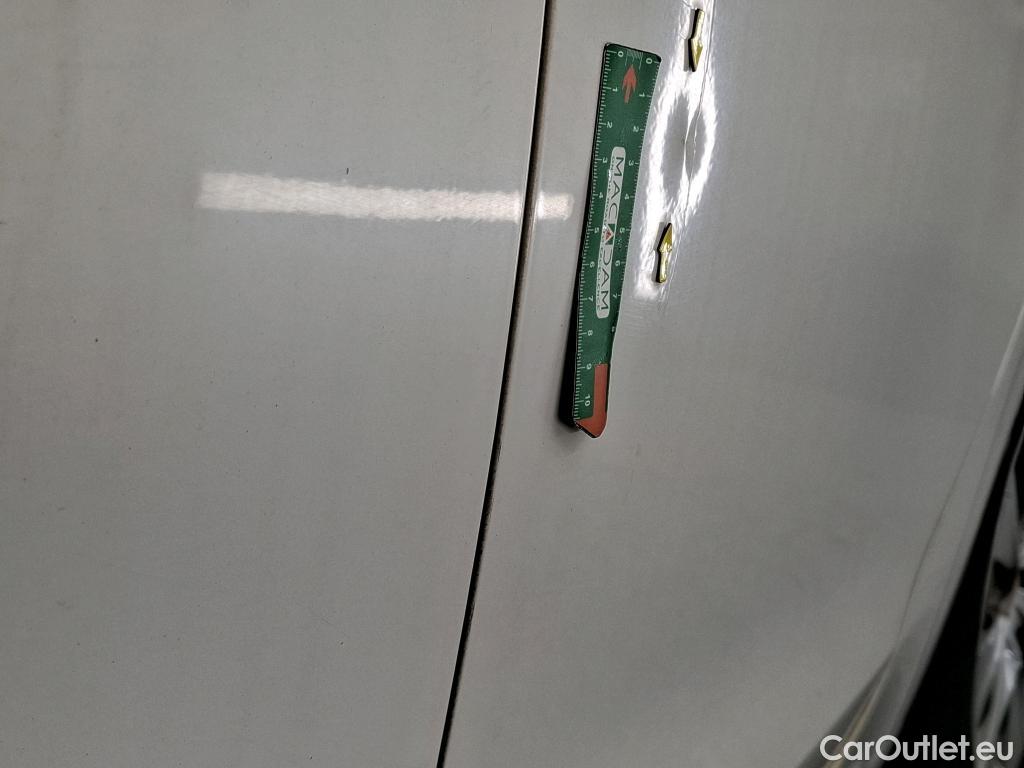  Peugeot  208 PEUGEOT  Affaire VU 5p Berline 1.6 BLUEHDI 75 PRO #6