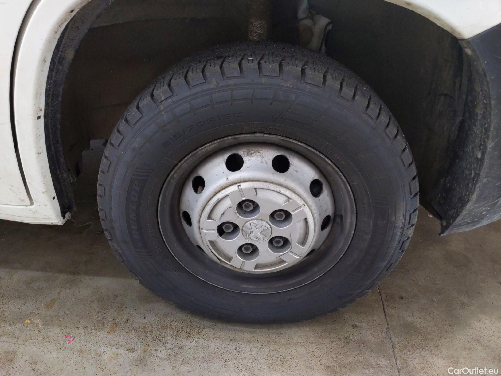  Peugeot  Boxer PEUGEOT  / 2014 / 4P / Fourgon tôlé BlueHDi S&S 120 PREMIUM 335 L2H2 #11