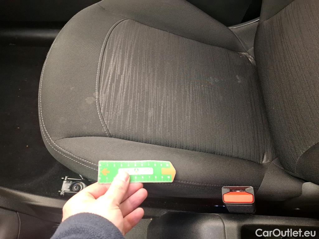  Peugeot  208  Affaire Premium Pack 1.5 HDi 100CV BVM5 E6dT #29