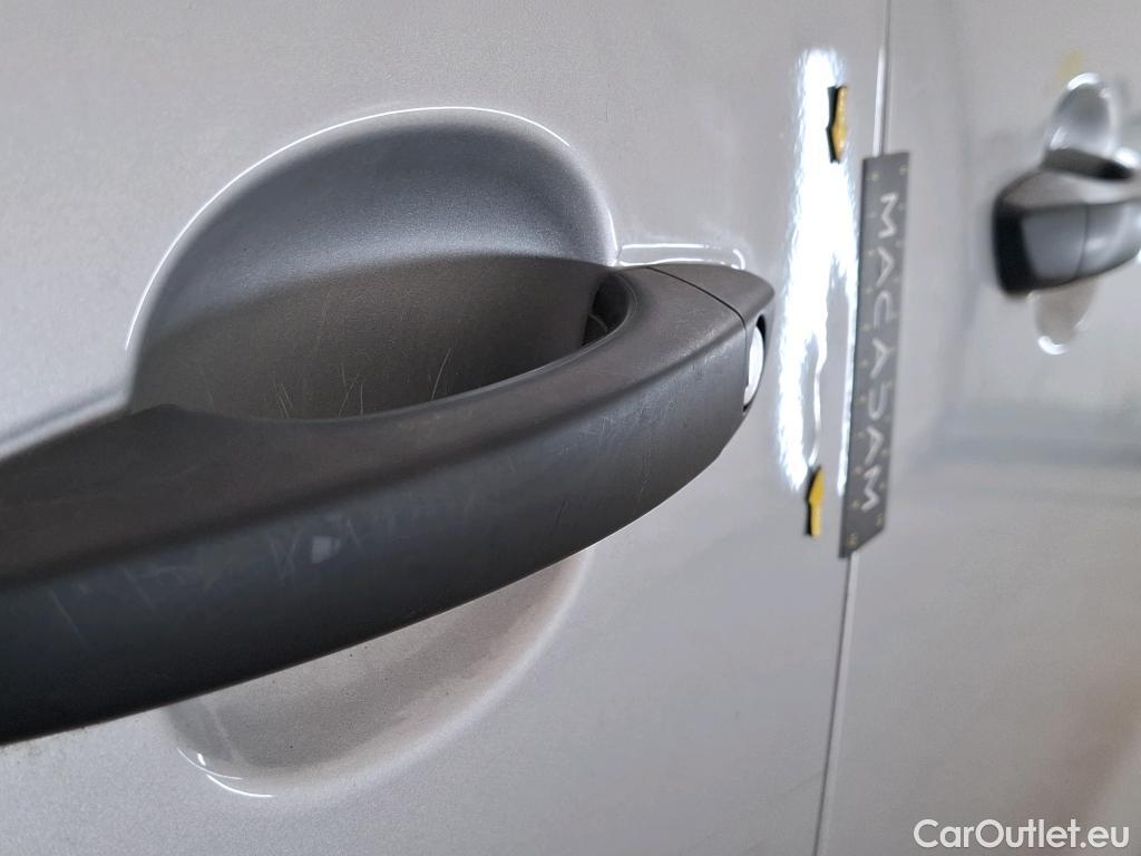  Peugeot  Expert PEUGEOT  VU 4p Fourgon BLUEHDI 120 S&S STANDARD PREMIUM PA #53