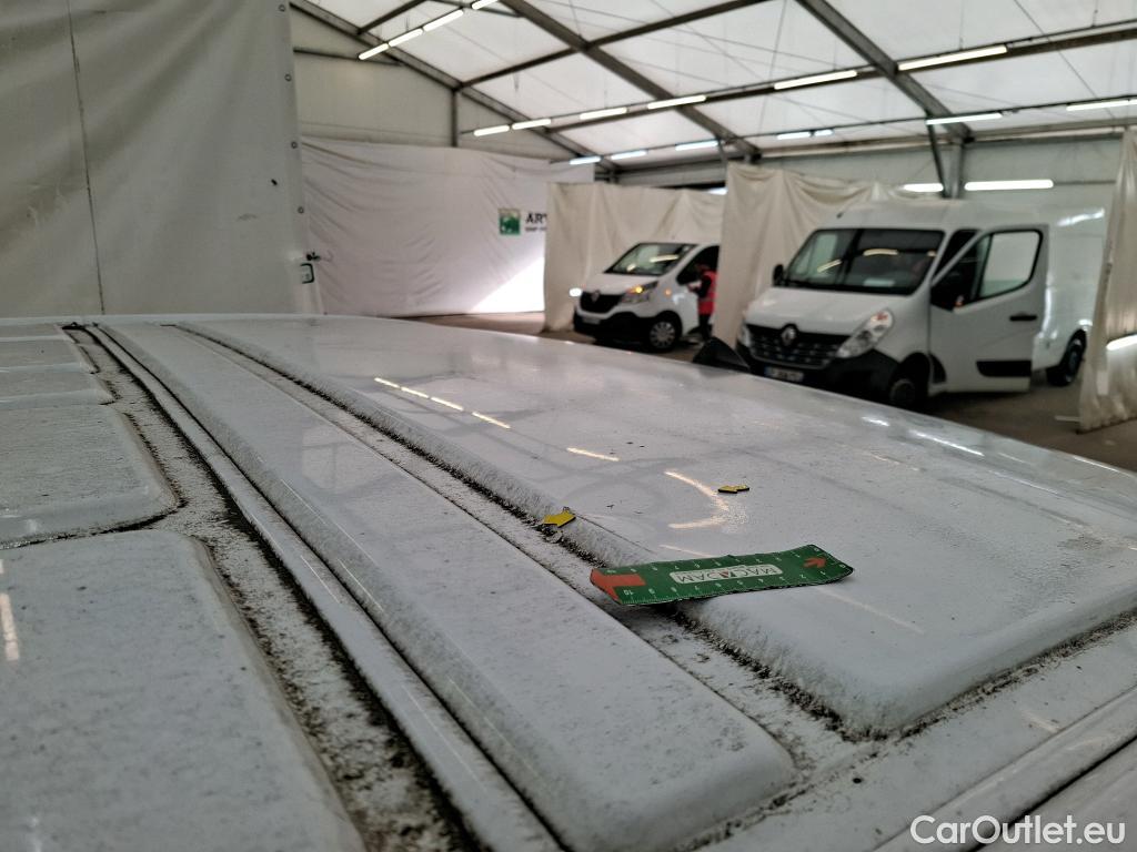  Peugeot  Expert  Combi Standard 1.5 HDi 120CV BVM6 9 Sieges E6d #23