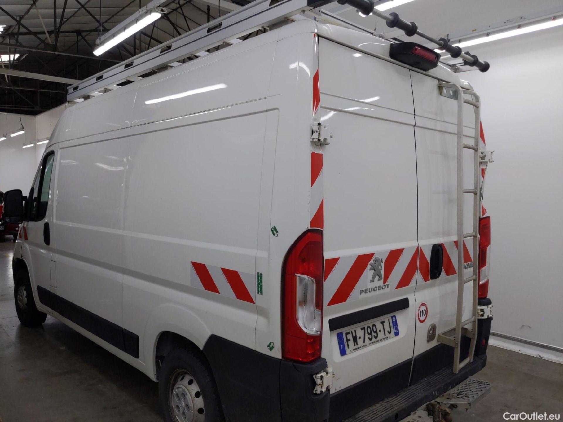  Peugeot  Boxer PEUGEOT  / 2014 / 4P / Fourgon tôlé BlueHDi S&S 120 PREMIUM 335 L2H2 #32