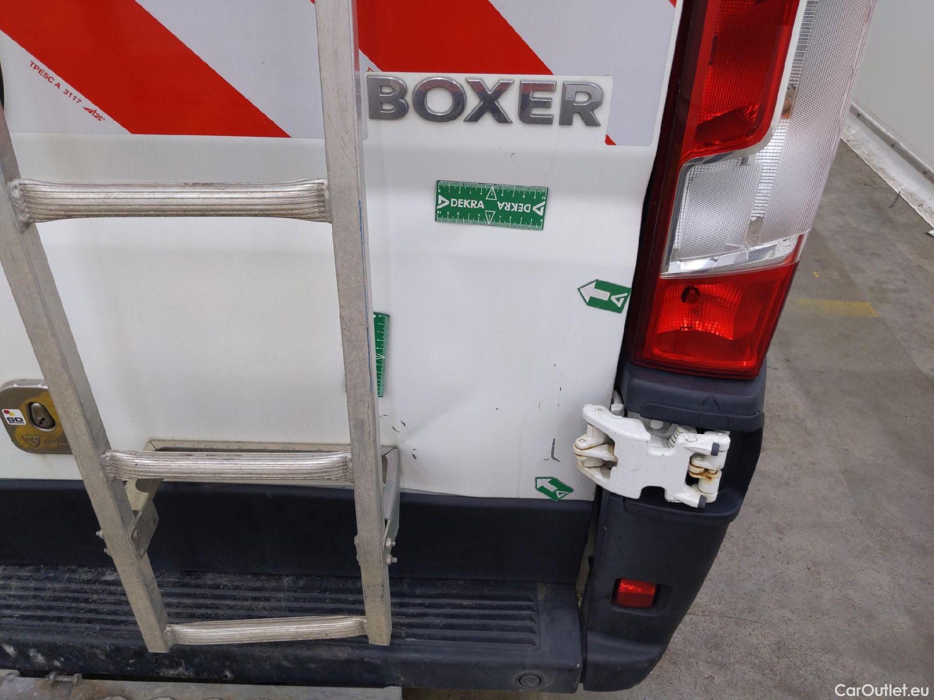  Peugeot  Boxer PEUGEOT  / 2014 / 4P / Fourgon tôlé BlueHDi S&S 120 PREMIUM 335 L2H2 #36