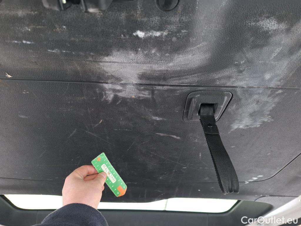  Peugeot  Expert  Combi Standard 1.5 HDi 120CV BVM6 9 Sieges E6d #64