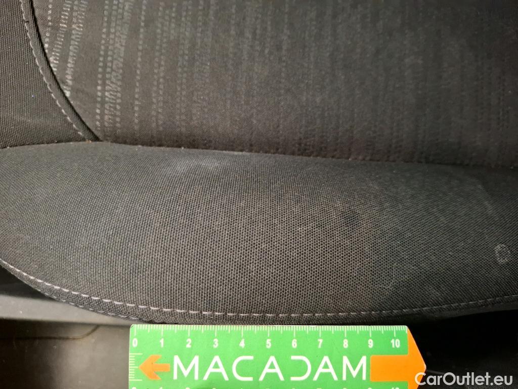  Peugeot  208  Affaire Premium Pack 1.5 HDi 100CV BVM5 E6dT #33