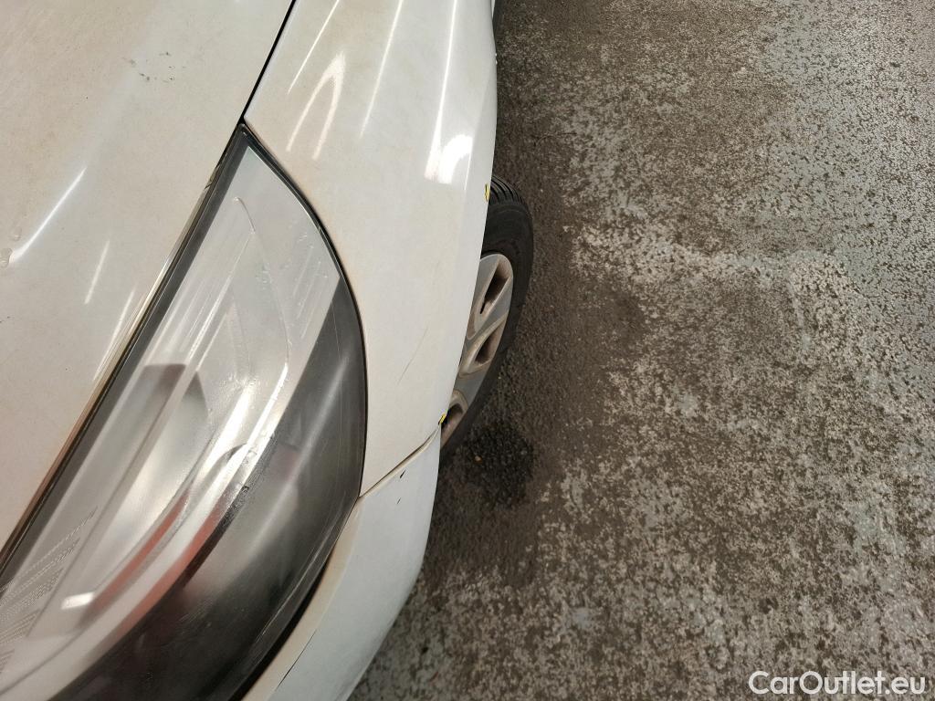  Renault  Clio  IV Générique 1.5 dCi 75CV BVM5 E6 / TRANSFO VP/VF #8