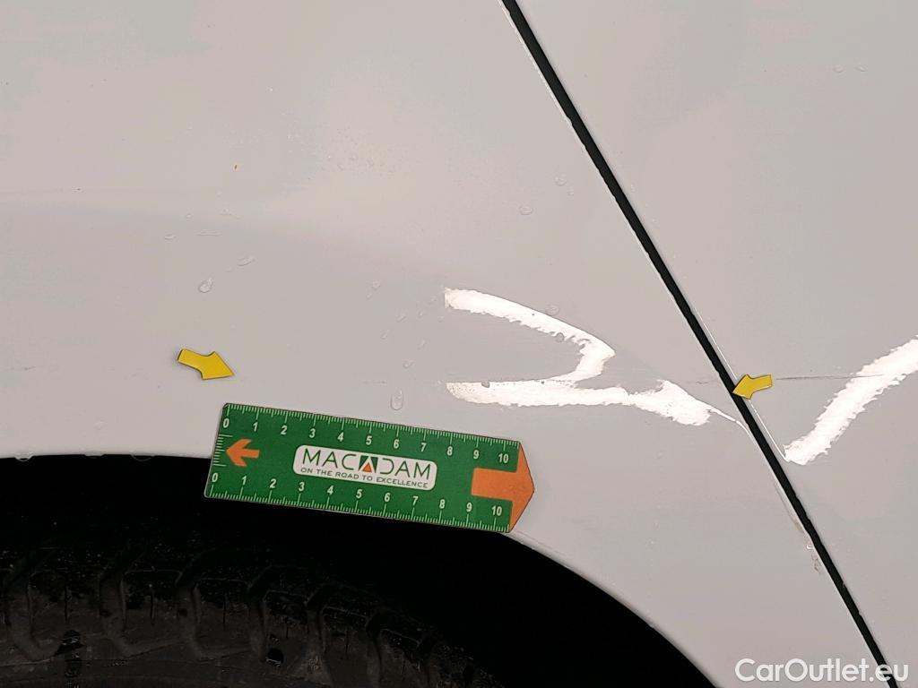  Renault  Clio  IV Air MediaNav 1.5 dCi 75CV BVM5 E6 #10