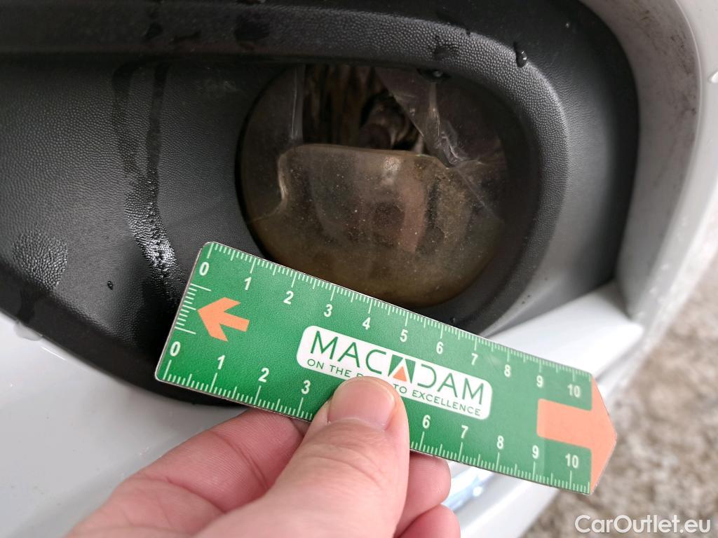  Renault  Clio  IV Air MediaNav 1.5 dCi 75CV BVM5 E6 #15