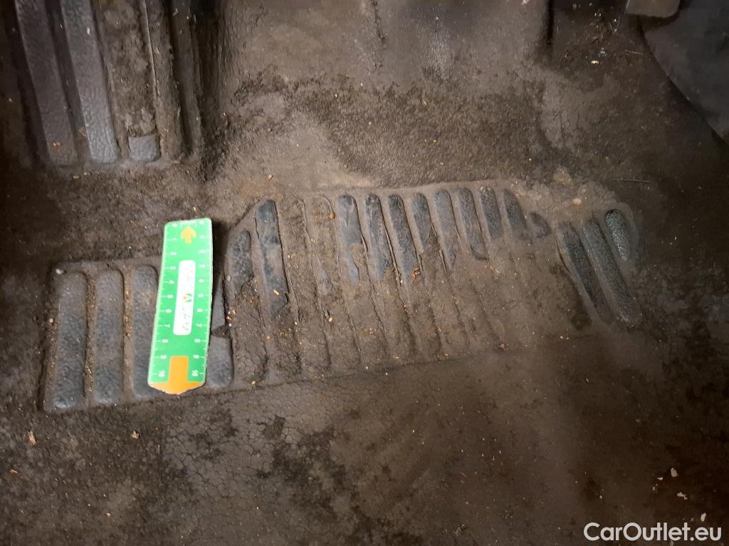  Renault  Clio  IV Générique 1.5 dCi 75CV BVM5 E6 / TRANSFO VP/VF #6