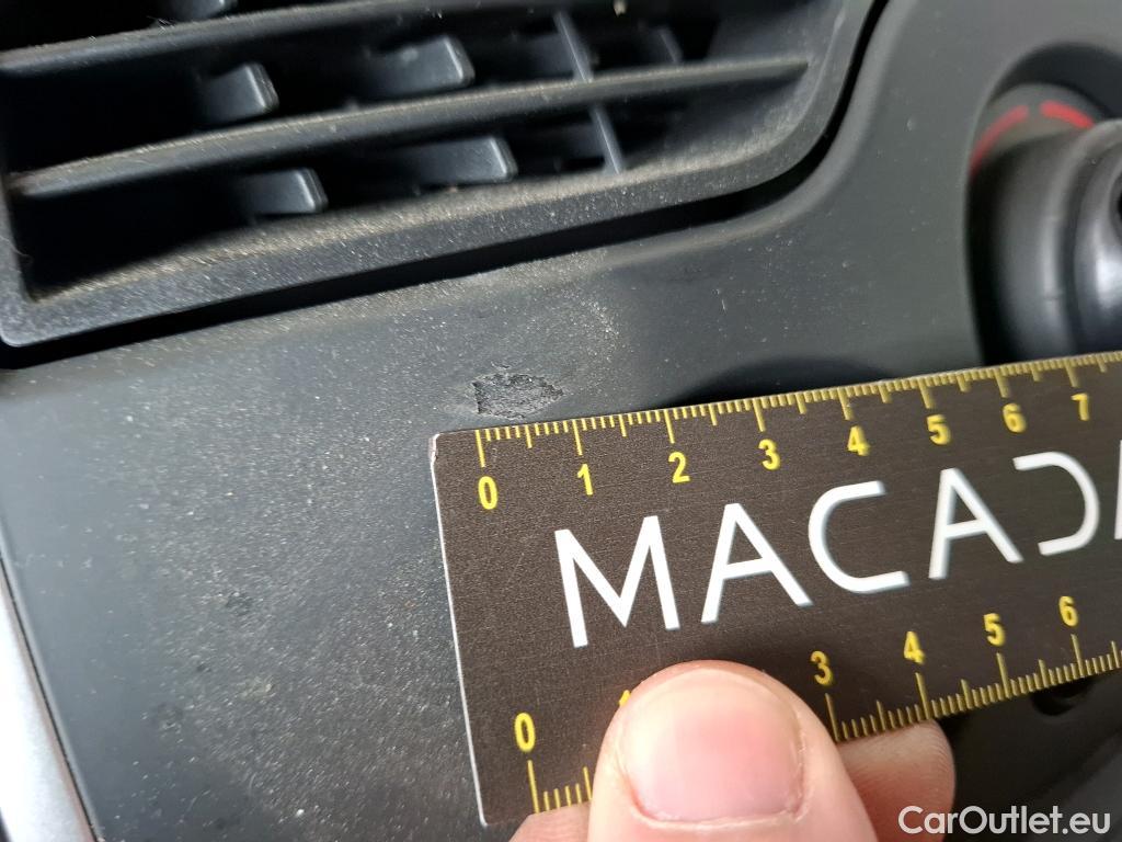  Renault  Kangoo  Express Extra (Série Spéciale) 1.5 dCi 90CV BVM5 E6 #22