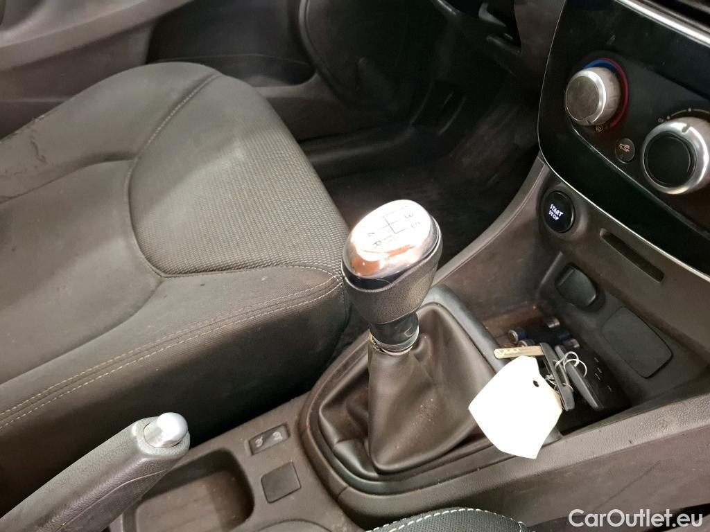  Renault  Clio  IV Générique 1.5 dCi 75CV BVM5 E6 / TRANSFO VP/VF #73