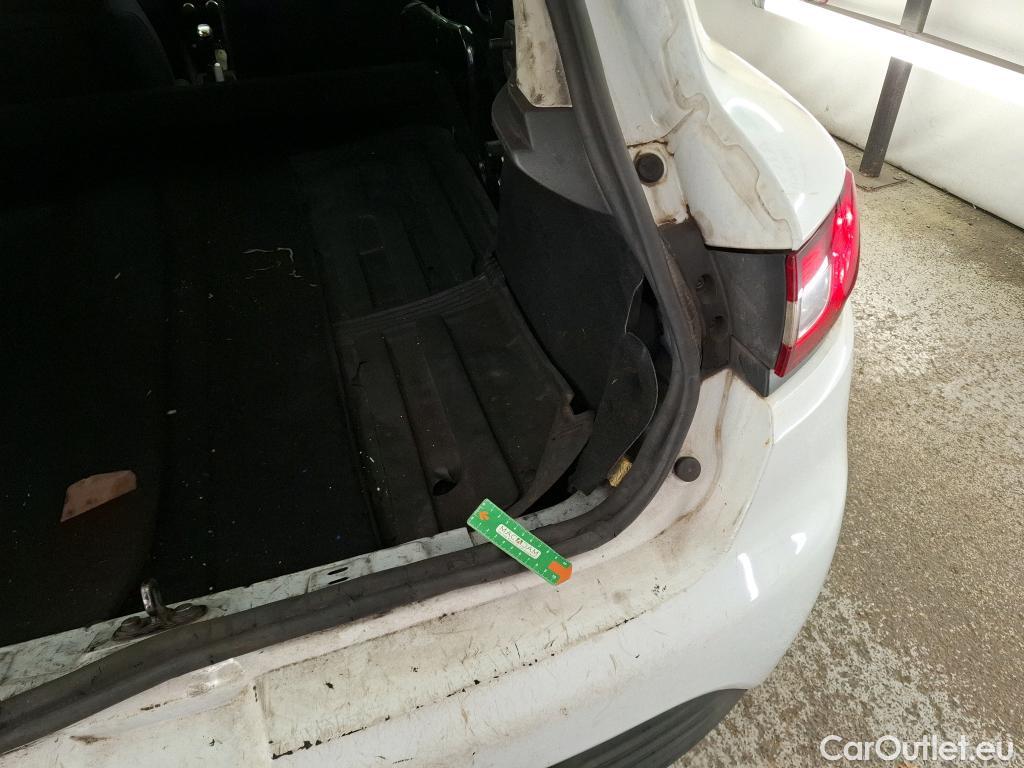  Renault  Clio  IV Générique 1.5 dCi 75CV BVM5 E6 / TRANSFO VP/VF #33