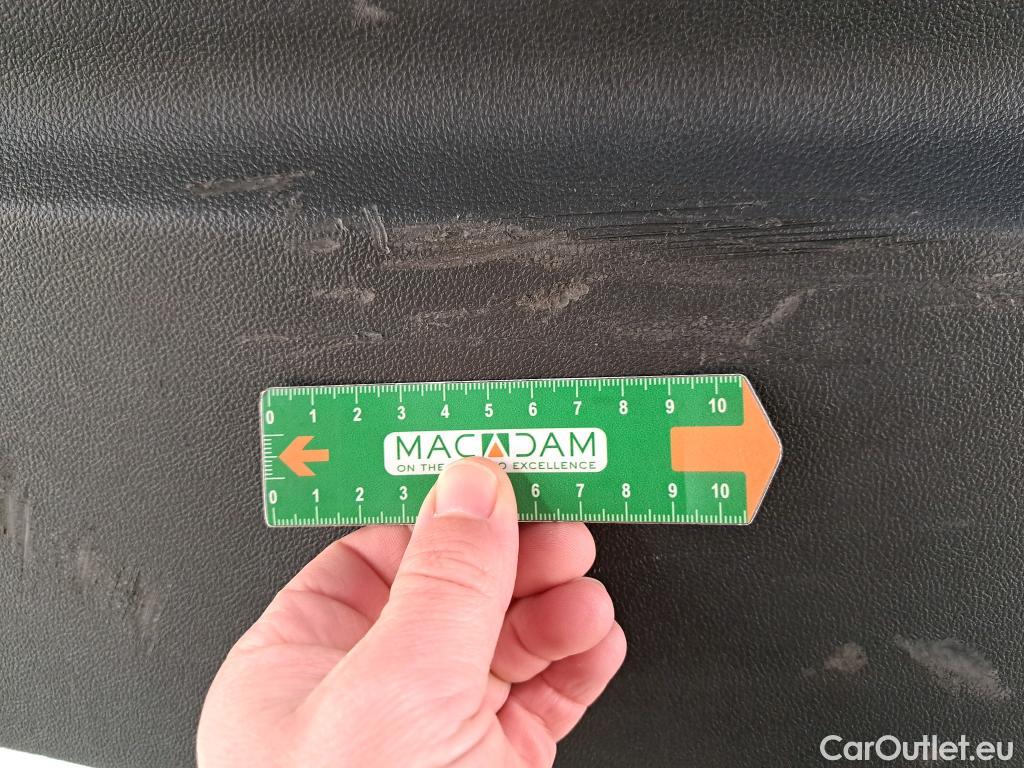  Renault  Clio  IV Air MediaNav 1.5 dCi 75CV BVM5 E6 #24