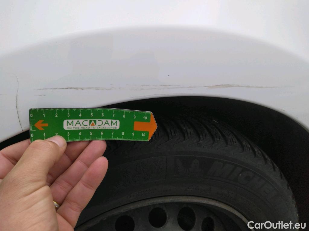  Renault  Clio  IV Air 1.5 dCi 75CV BVM5 E6 #3