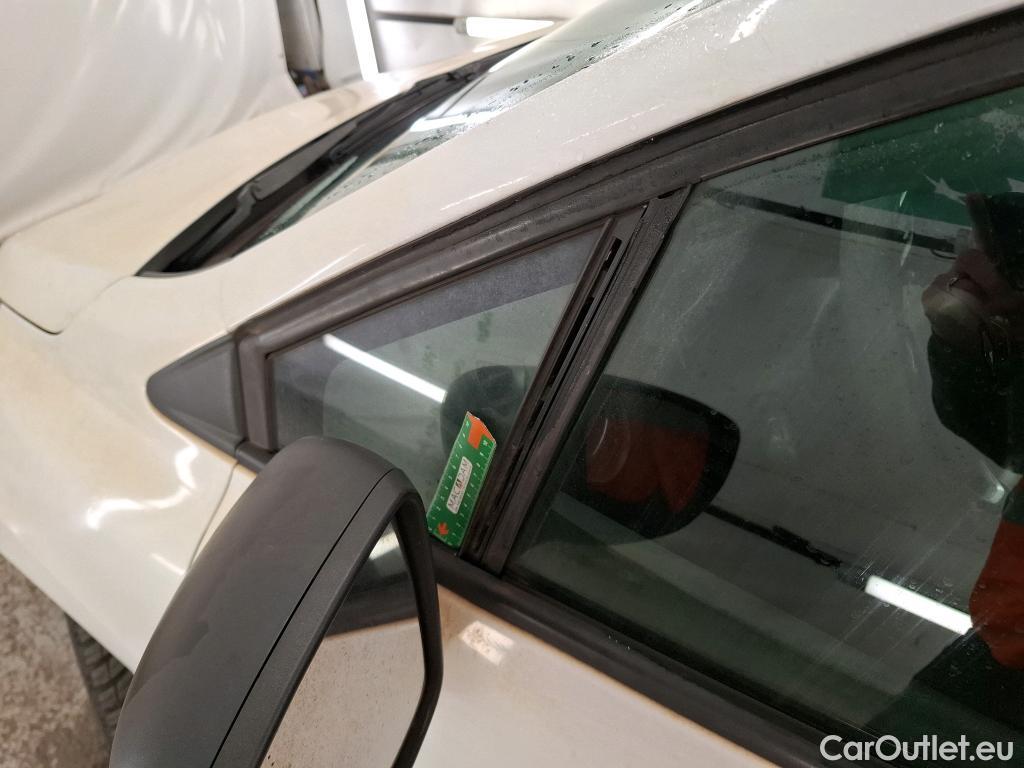  Renault  Clio  IV Générique 1.5 dCi 75CV BVM5 E6 / TRANSFO VP/VF #62