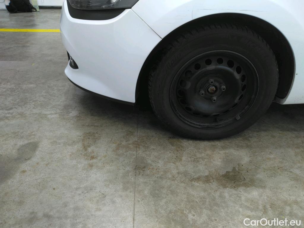  Renault  Clio  IV Air 1.5 dCi 75CV BVM5 E6 #19