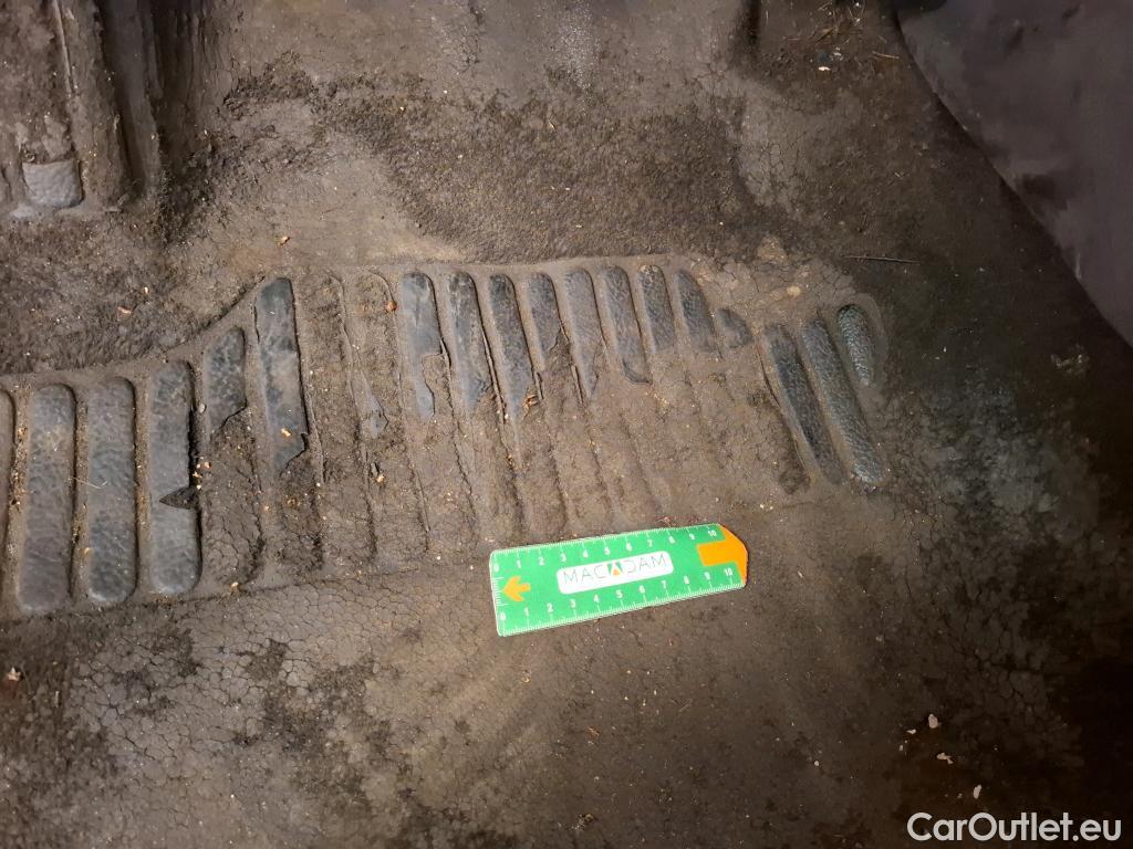  Renault  Clio  IV Générique 1.5 dCi 75CV BVM5 E6 / TRANSFO VP/VF #5