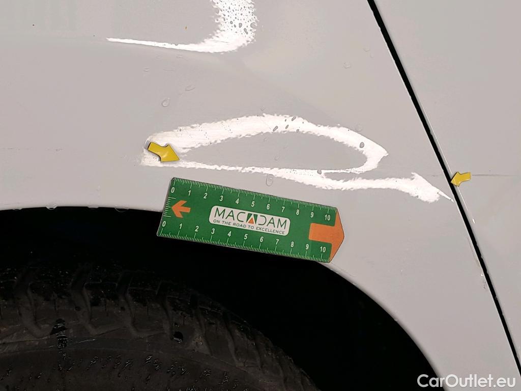  Renault  Clio  IV Air MediaNav 1.5 dCi 75CV BVM5 E6 #8