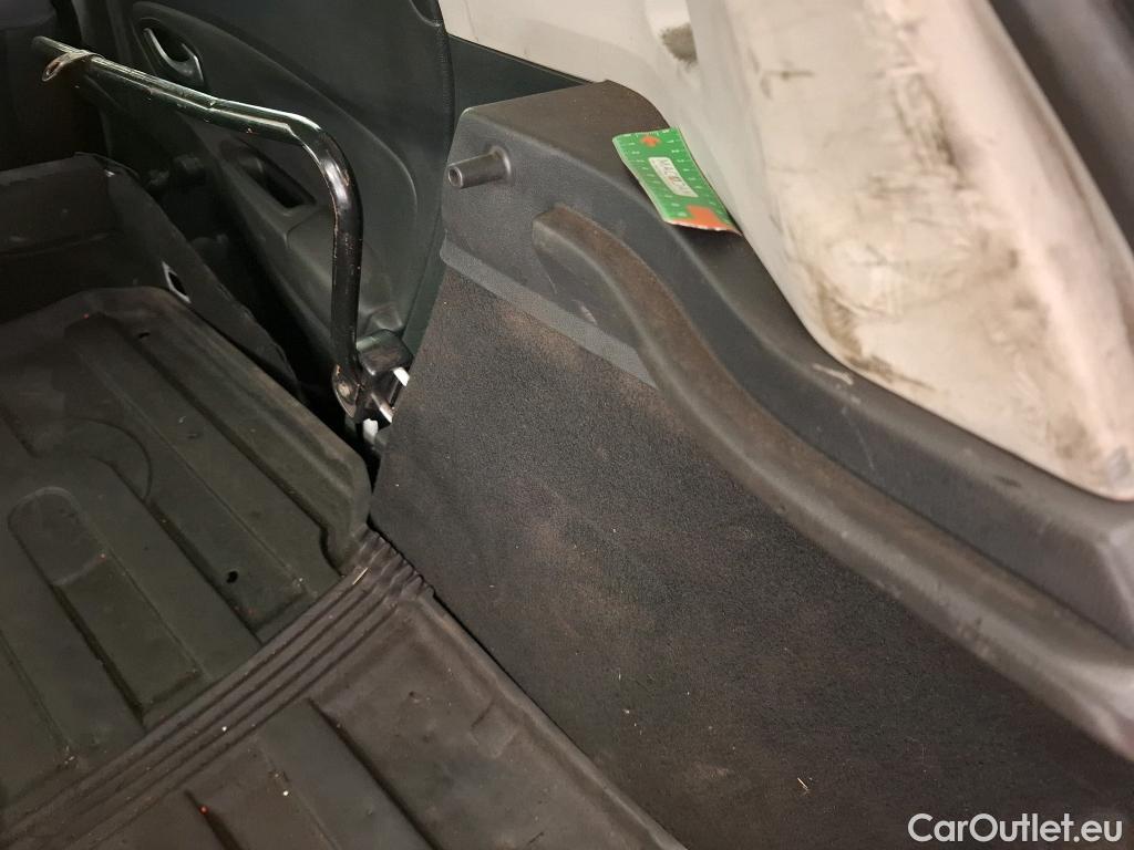  Renault  Clio  IV Générique 1.5 dCi 75CV BVM5 E6 / TRANSFO VP/VF #45