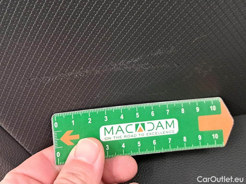  Renault  Clio  IV Air MediaNav 1.5 dCi 75CV BVM5 E6 #17