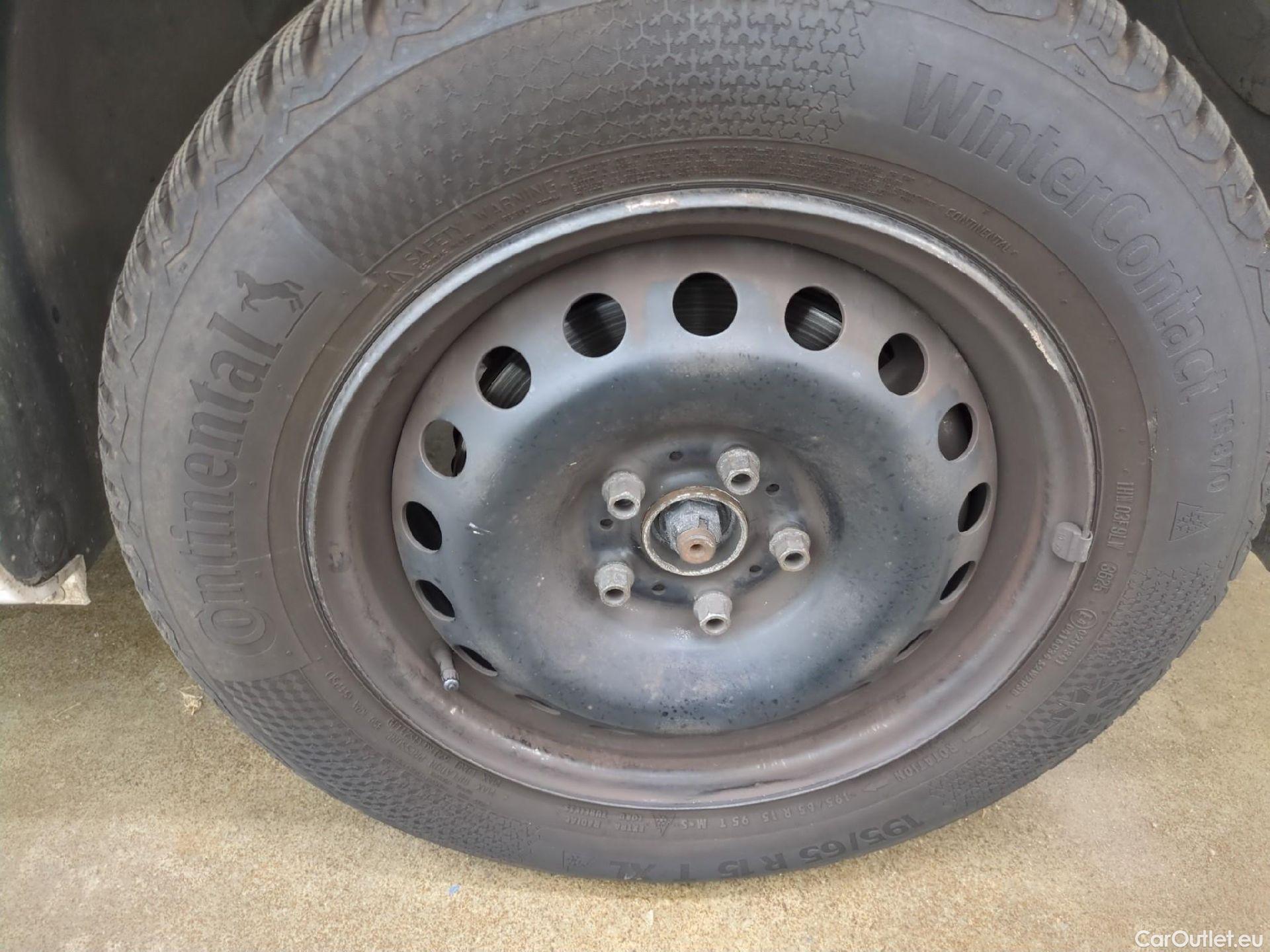  Renault  Kangoo  Express Maxi Extra (Série Spéciale) 1.5 dCi 90CV BVM5 E6 #23