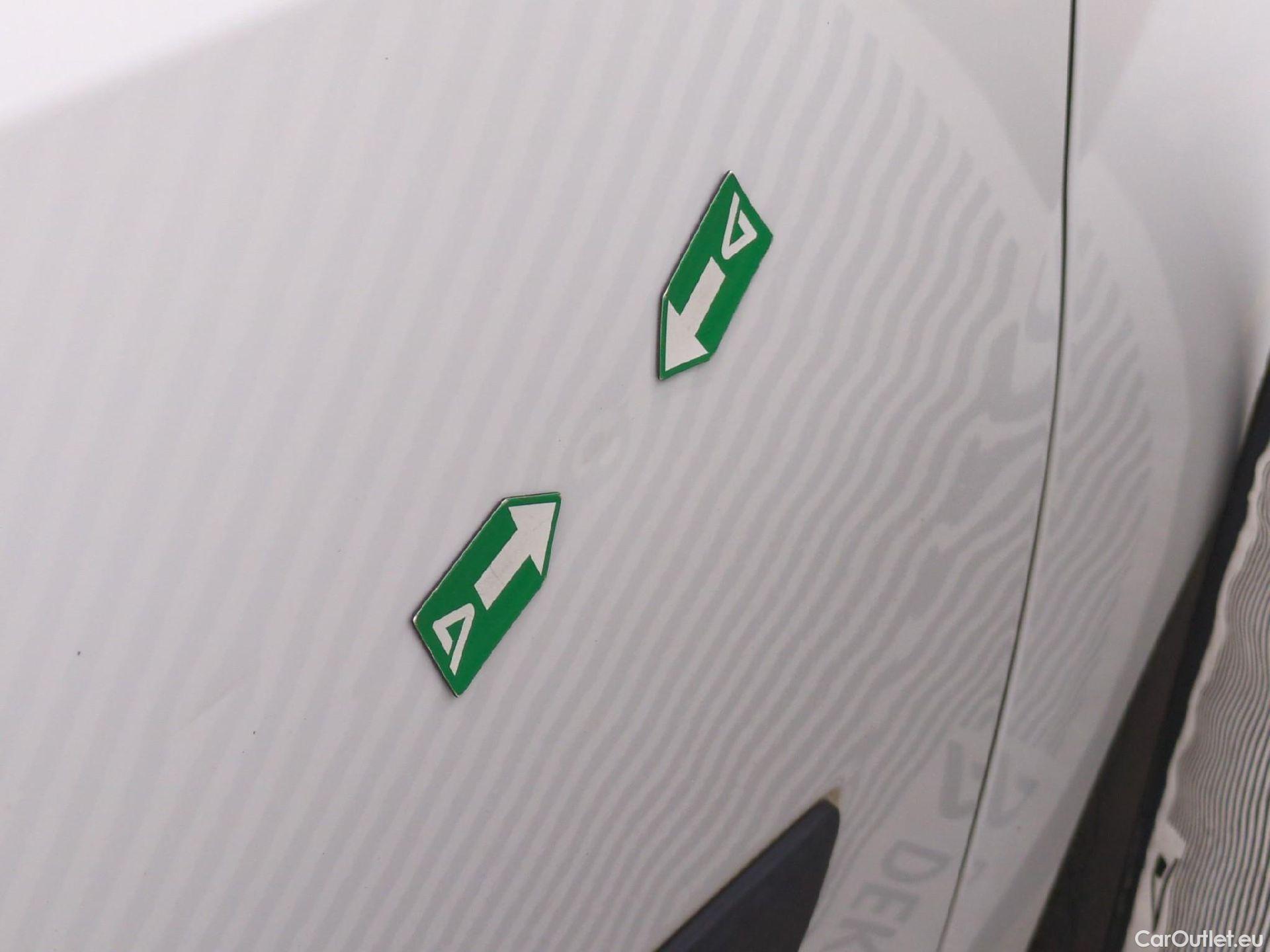  Renault  Kangoo  Express Maxi Extra (Série Spéciale) 1.5 dCi 90CV BVM5 E6 #48