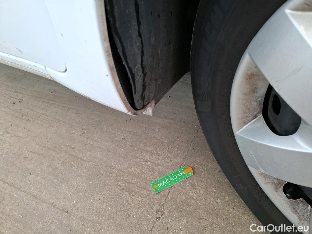  Renault  Kangoo  Express Extra (Série Spéciale) 1.5 dCi 90CV BVM5 E6 #44