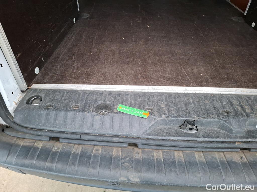  Renault  Kangoo  Express Extra (Série Spéciale) 1.5 dCi 90CV BVM5 E6 #16