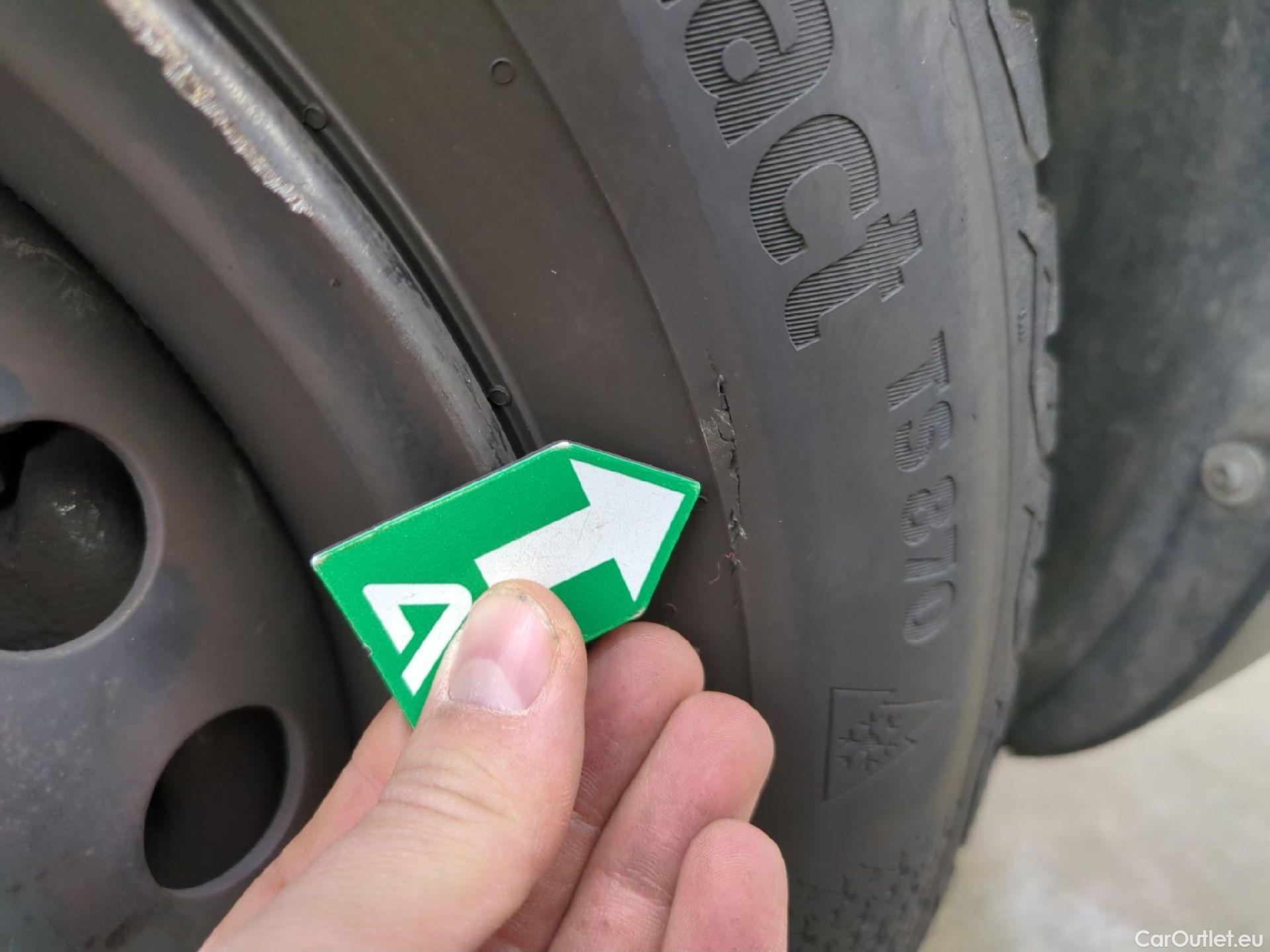  Renault  Kangoo  Express Maxi Extra (Série Spéciale) 1.5 dCi 90CV BVM5 E6 #21