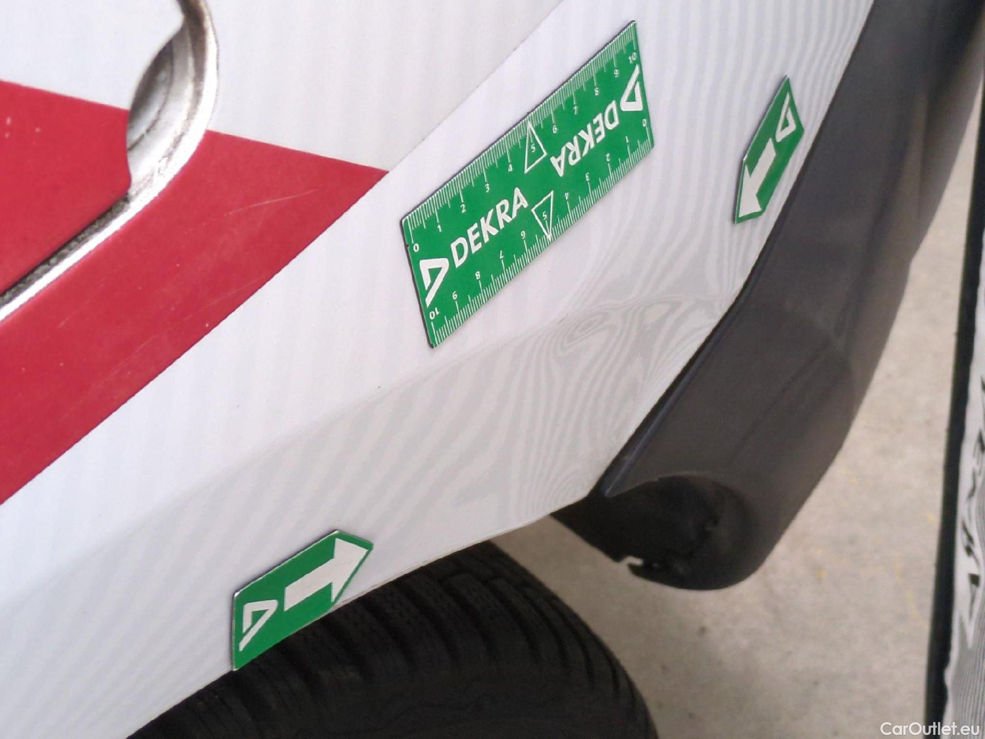  Renault  Kangoo  Express Maxi Extra (Série Spéciale) 1.5 dCi 90CV BVM5 E6 #59