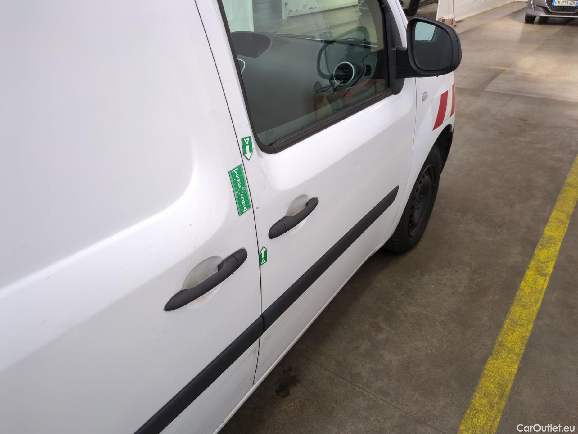  Renault  Kangoo  Express Maxi Extra (Série Spéciale) 1.5 dCi 90CV BVM5 E6 #49