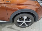  Peugeot  3008 PEUGEOT  / 2016 / 5P / SUV BLUEHDI 180 EAT8 SeS GT AUT. #32