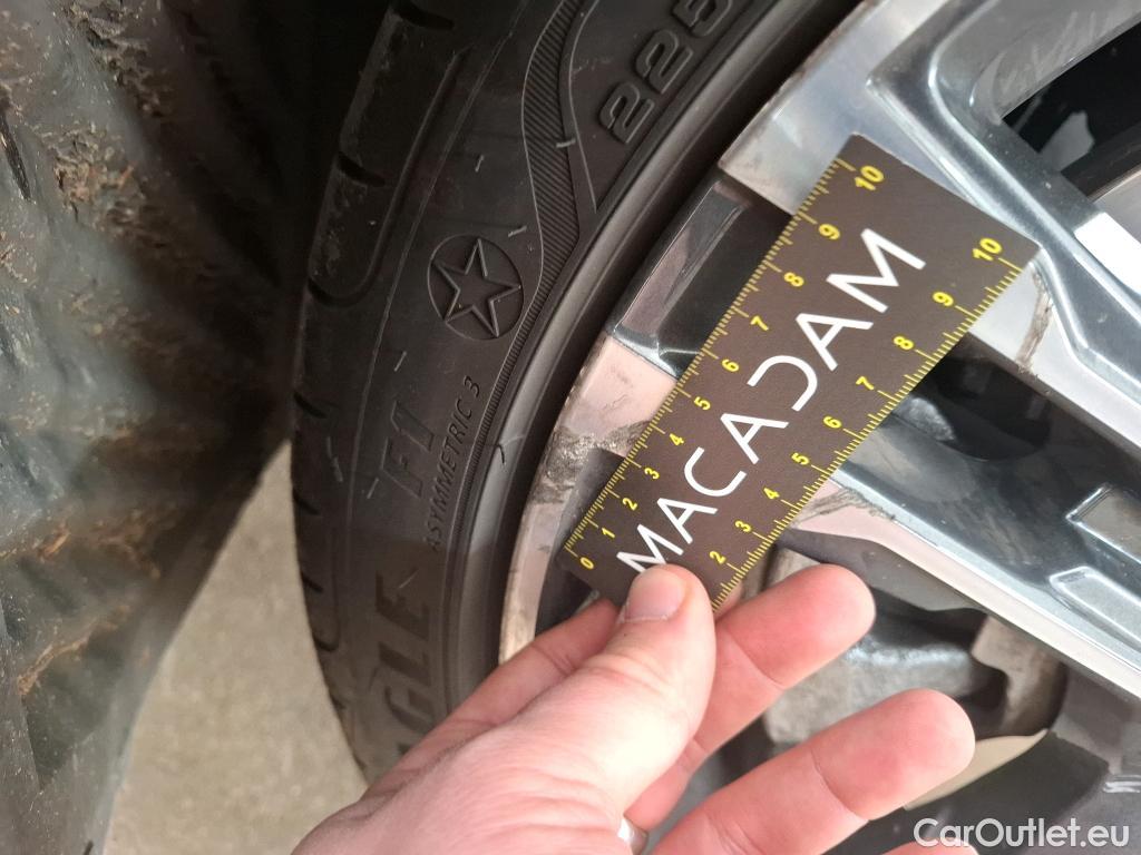  Bmw  Serie 1 Série 1 Berline 120 d xDrive M Sport 2.0 190CV BVA8 E6d #16