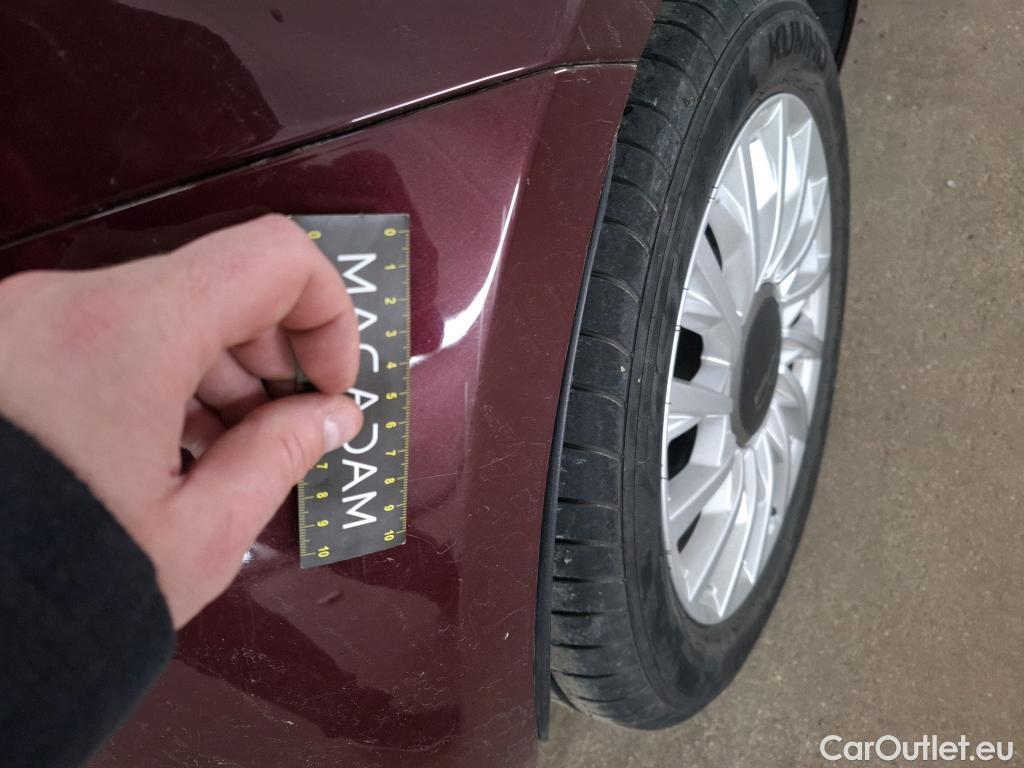  Fiat  500 FIAT   2015  3P  Berline 10 70ch BSG Dolcevita #15