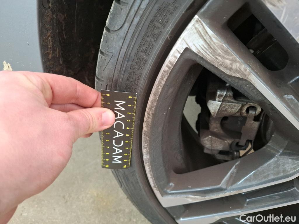  Bmw  Serie 1 Série 1 Berline 120 d xDrive M Sport 2.0 190CV BVA8 E6d #22