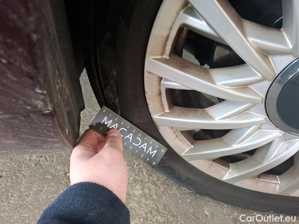  Fiat  500 FIAT   2015  3P  Berline 10 70ch BSG Dolcevita #24