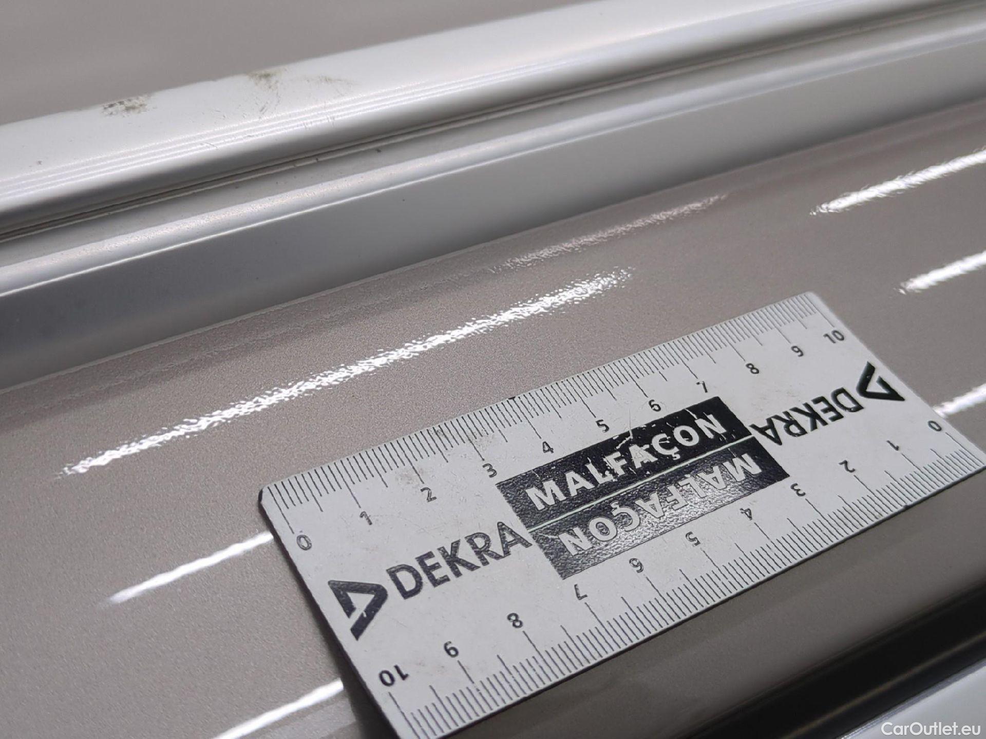  Bmw  Serie 2 BMW  Active Tourer / 2018 / 5P / monospace 218d Business Design #21