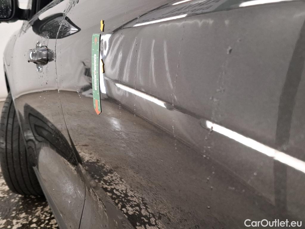  Ford  Kuga FORD  / 2019 / 5P / SUV 2.5 Dur 225 hybrid PHEV Pshift Titanium #2