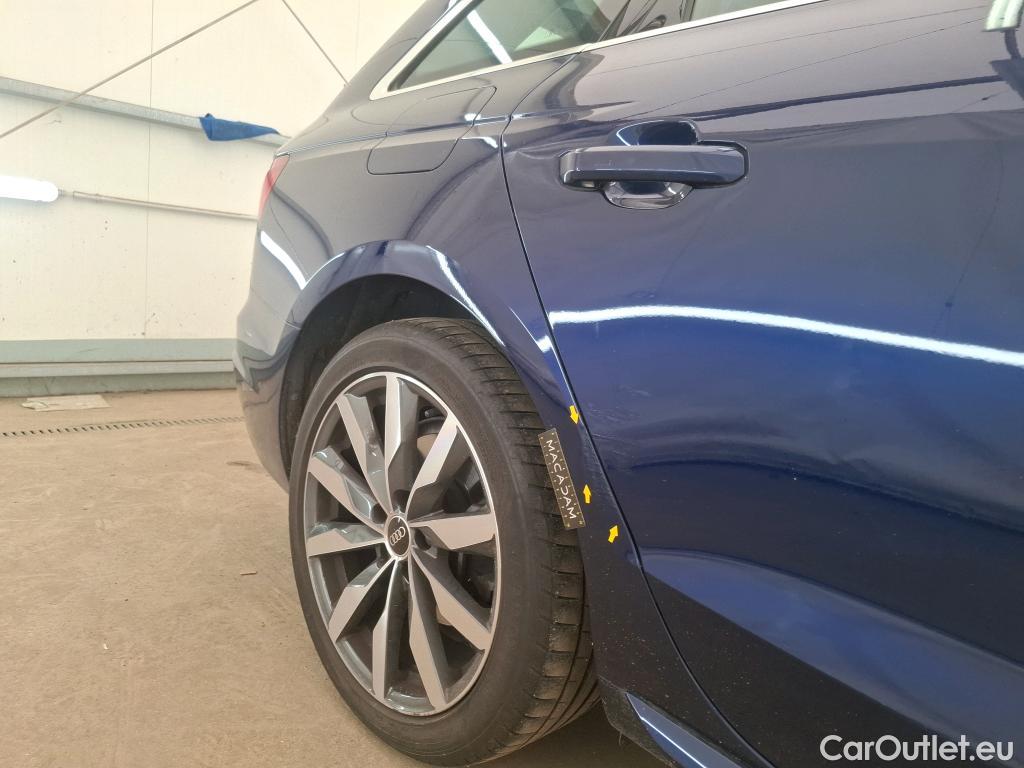  Audi  A4 AUDI  Avant / 2019 / 5P / Break 40 TFSI ultra 204 S tronic Avus #1