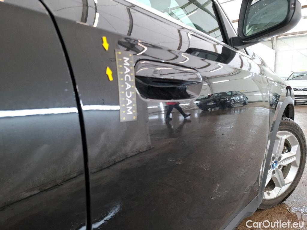  Bmw  iX 1 BMW iX1  2022  5P SUV xDrive30 Business Design #6