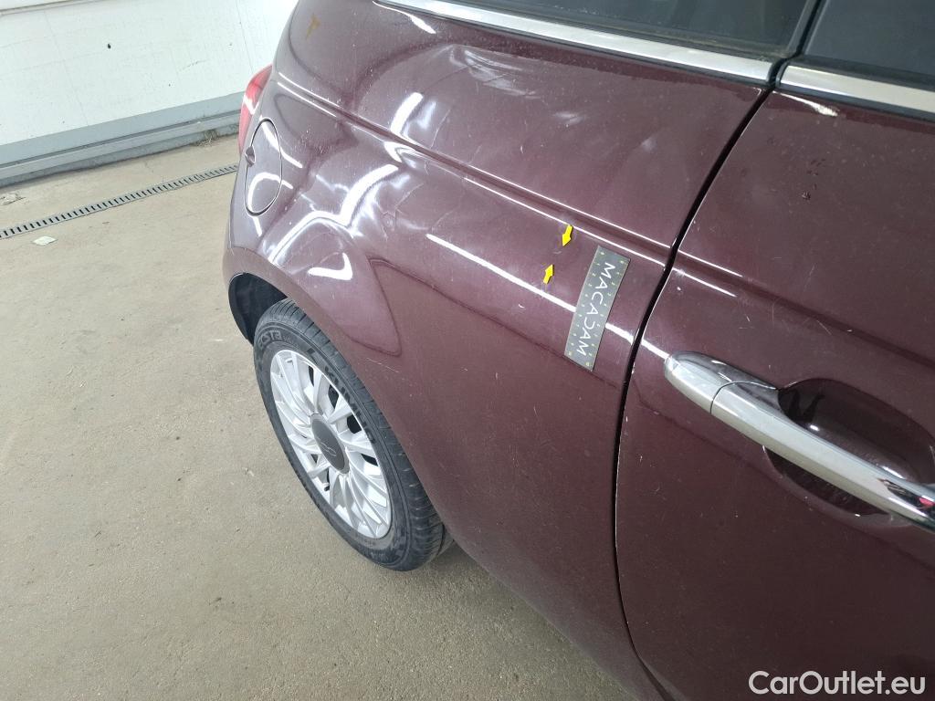  Fiat  500 FIAT   2015  3P  Berline 10 70ch BSG Dolcevita #38