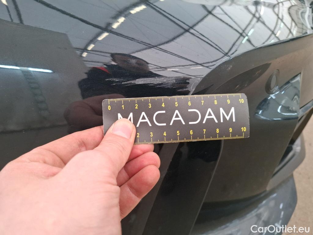  Bmw  Serie 1 BMW Série 1 / 2019 / 5P / Berline 2.0 120D AUTO M Sport #5